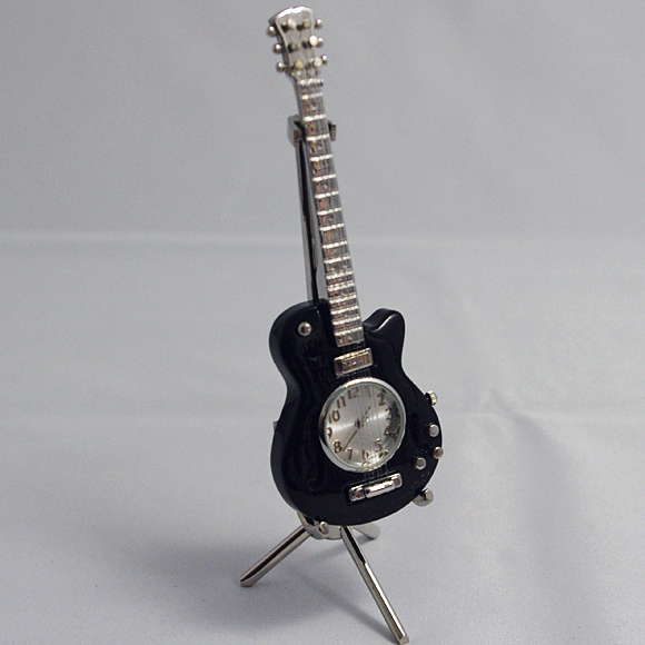 ギター型　掛け時計　黒色